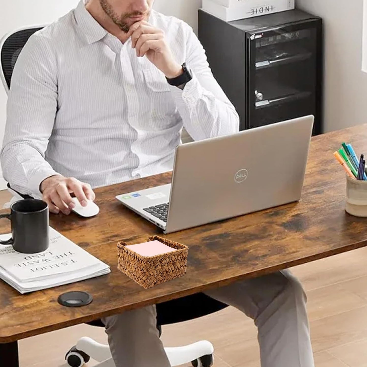 Sticky Note Holder Seagrass Post It Note Dispenser, 3 x 3 Inch Woven Sticky Note Dispenser, Farmhouse Post It Holder for Desk Home Office Decor, Caramel